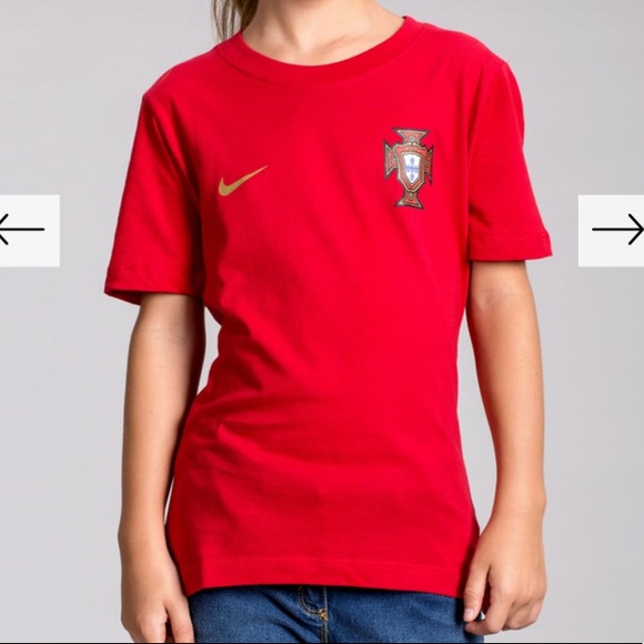 🆕⚽️NIKE RONALDO NAME & NUMBER TEE⚽️🆕 - Picture 4 of 16